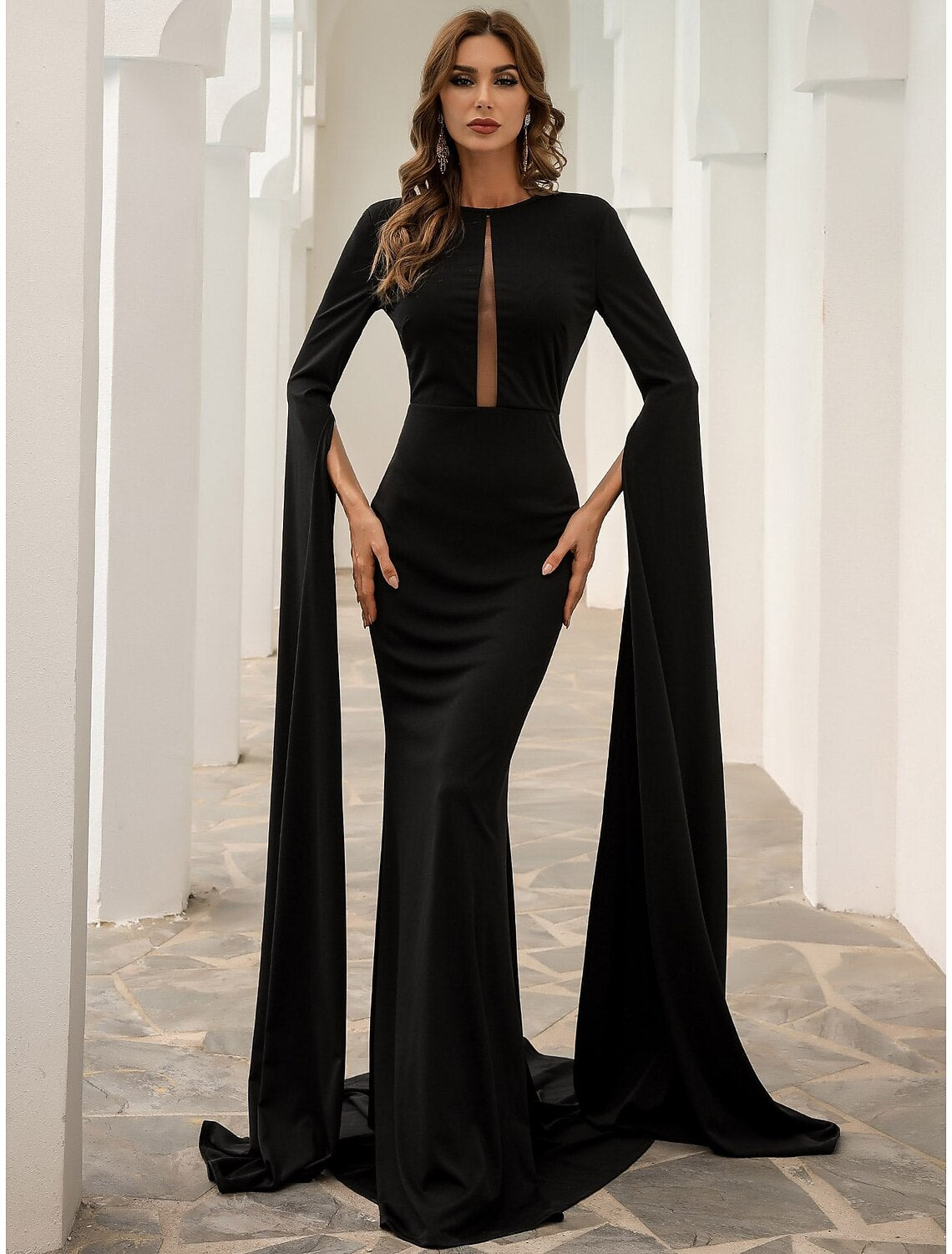 Schwarzes Meerjungfrau-/Trompeten-Abendkleid, elegantes Kleid, formeller Herbst, Hofschleppe, lange Ärmel, Rundhalsausschnitt, Stretchstoff mit Falten